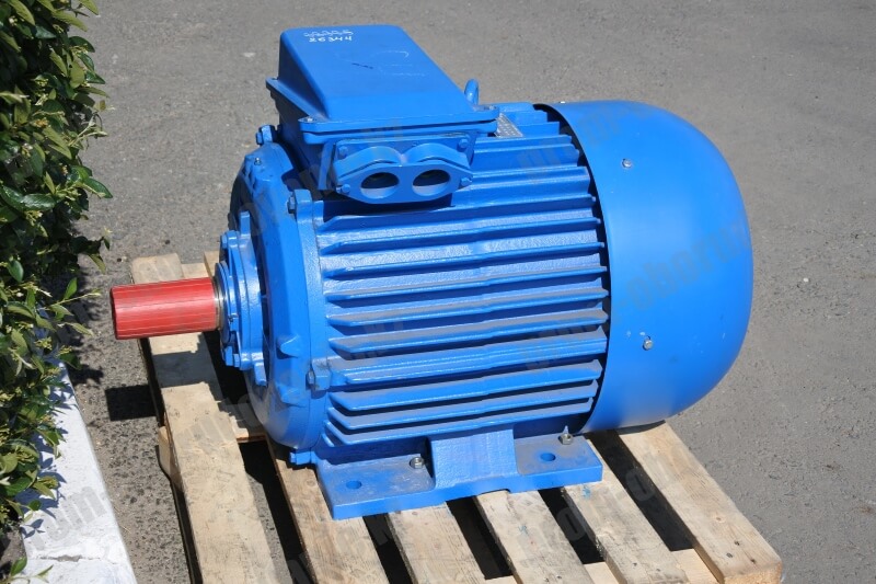 chem otlichaetsya sinkhronnyj dvigatel ot asinkhronnogo2