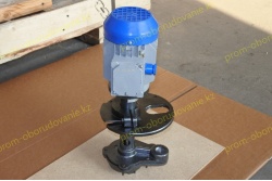 Фото электронасос (помпа для подачи СОЖ) в комплекте с основанием П-25М