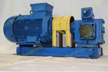 Фотография шестерённого насоса НМШ32-10-18/4-1